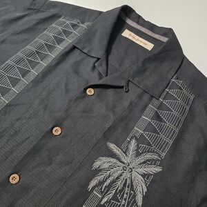 Tommy Bahama Mens Black‎ 100% Silk Embroidered Palm Tree Camp Shirt Medium EUC